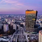 Hanza Tower, Less Is 15th Basen Sauna *