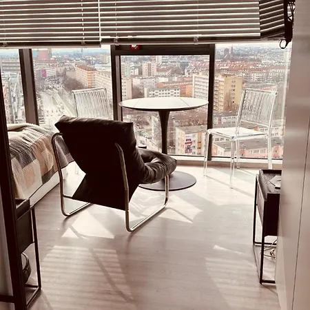 Apartment Hanza Tower, Less Is 15th Basen Sauna *